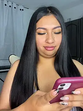 Snapshot of Issa_Santana chatting on July 27, 10:50 pm Issa Santana online show from July 27, 10:50 pm