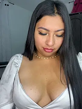 Snapshot of Issa_Santana chatting on July 28, 9:25 pm Issa Santana online show from July 28, 9:25 pm