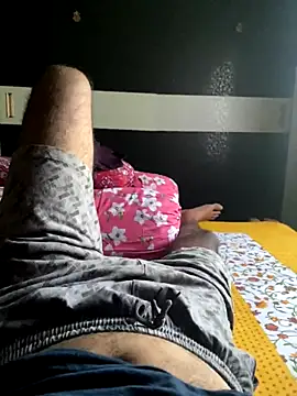 Snapshot of darkbluemoon chatting on November 7, 9:31 am darkbluemoon online show from November 7, 9:31 am