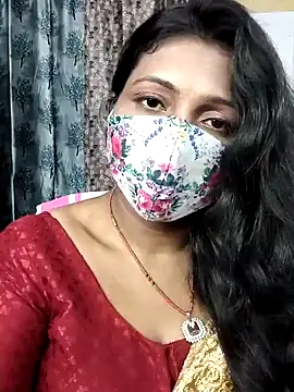 Hotty Sonali online show from June 16, 1:30 am