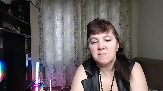 Illusionq online show from March 5, 5:03 am