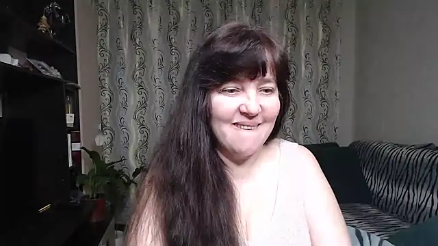 Illusionq online show from April 1, 3:53 pm