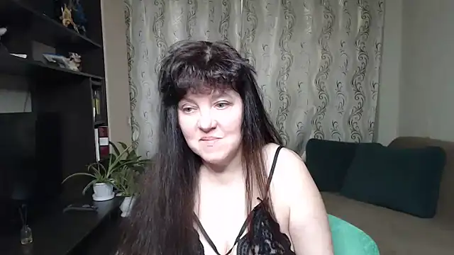 Illusionq online show from April 18, 10:41 am