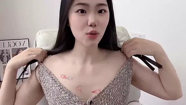 suki-1 online show from April 14, 9:26 am