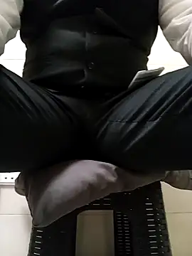 Snapshot of PROMYLOVE chatting on December 16, 4:50 am PROMYLOVE online show from December 16, 4:50 am