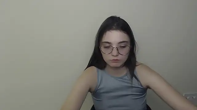 Snapshot of Sun_Shine__ chatting on July 6, 10:01 pm Sun Shine online show from July 6, 10:01 pm