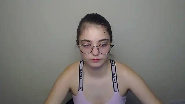 Snapshot of Sun_Shine__ chatting on July 16, 10:05 pm Sun Shine online show from July 16, 10:05 pm