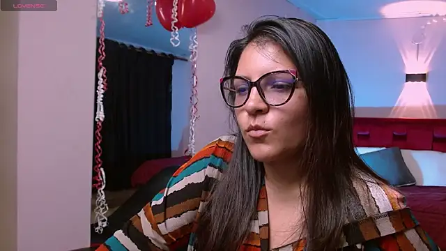 Sahamara 07 online show from February 16, 7:54 pm