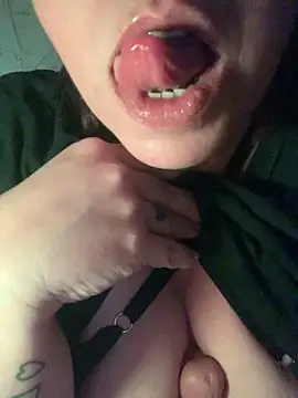 LupeLok online show from March 23, 3:54 am