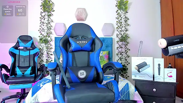 Snapshot of _taylor_black chatting on September 30, 12:15 am taylor black online show from September 30, 12:15 am