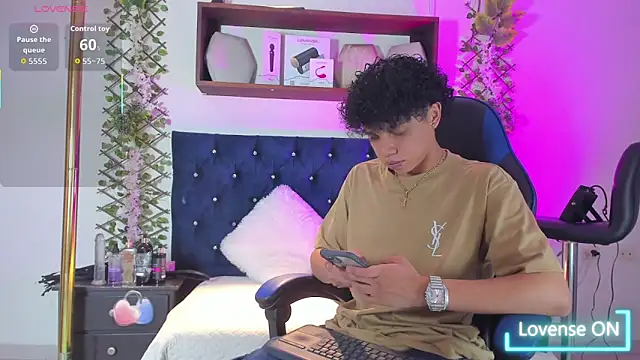 Snapshot of _taylor_black chatting on January 5, 7:50 pm taylor black online show from January 5, 7:50 pm