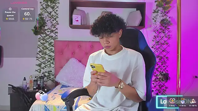 Snapshot of _taylor_black chatting on February 6, 8:34 pm taylor black online show from February 6, 8:34 pm