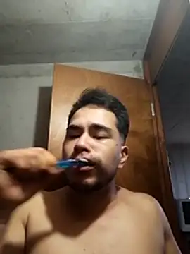 LevelUpL0ver online show from April 5, 11:18 am