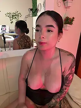 Amy ruizz online show from April 9, 9:58 am