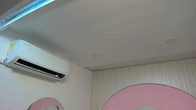 hinata dolly online show from October 26, 8:42 am