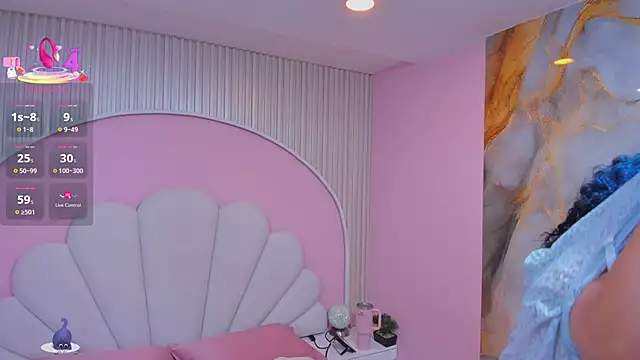 hinata dolly online show from January 17, 11:04 am