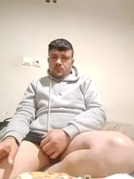 Snapshot of nihattttttttttttttt chatting on February 14, 9:22 pm nihattttttttttttttt online show from February 14, 9:22 pm