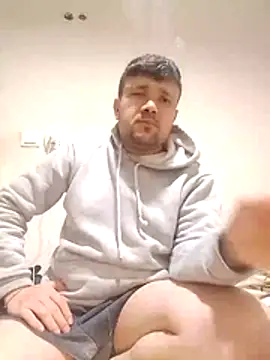 Snapshot of nihattttttttttttttt chatting on February 16, 6:15 pm nihattttttttttttttt online show from February 16, 6:15 pm