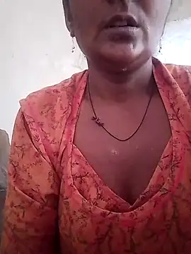 Snapshot of aunty_sumy chatting on September 16, 5:30 am aunty sumy online show from September 16, 5:30 am