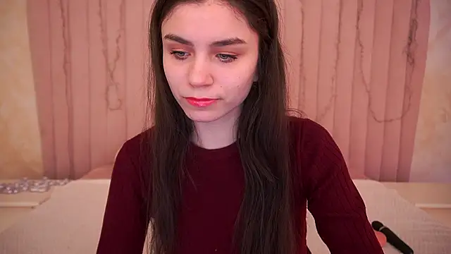 HeavenElle online show from February 3, 7:02 am