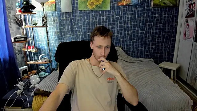 CuteBoy228 online show from March 27, 1:11 pm