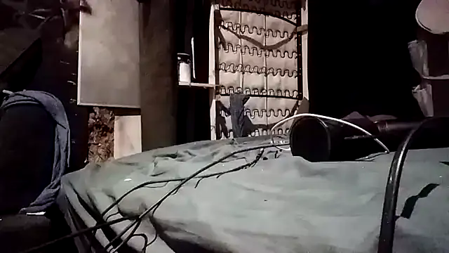 straightozgoesdwn online show from January 18, 8:01 pm