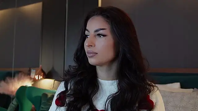 EmilyTrix online show from November 27, 2:13 am