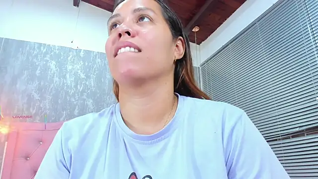 lissa jhonsoon online show from November 29, 2:03 am