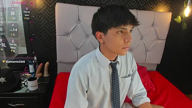 Thiago Kozak online show from November 4, 12:26 pm