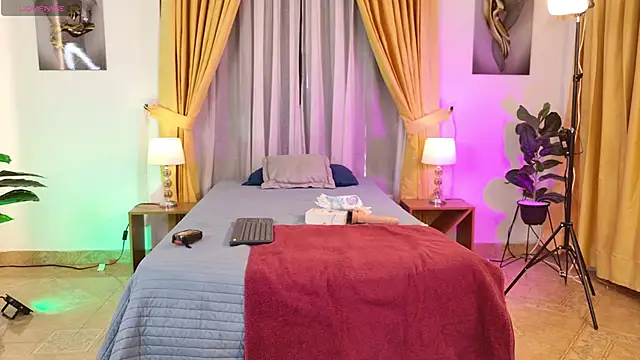 Cherry Castillo online show from March 31, 7:03 pm