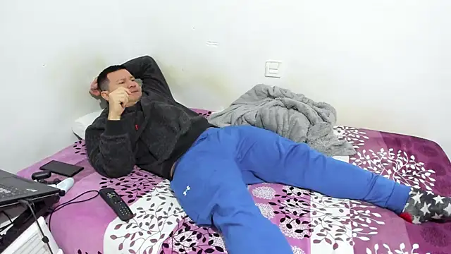 Snapshot of fuckynations chatting on January 17, 8:55 pm fuckynations online show from January 17, 8:55 pm