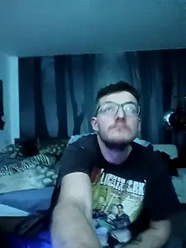 Snapshot of liema3156 chatting on January 7, 9:17 pm liema3156 online show from January 7, 9:17 pm