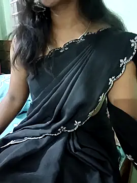 Snapshot of Laxmipriyatamil chatting on May 28, 11:13 pm Laxmipriyatamil online show from May 28, 11:13 pm