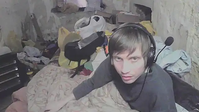 makarov1993 online show from April 8, 8:14 am