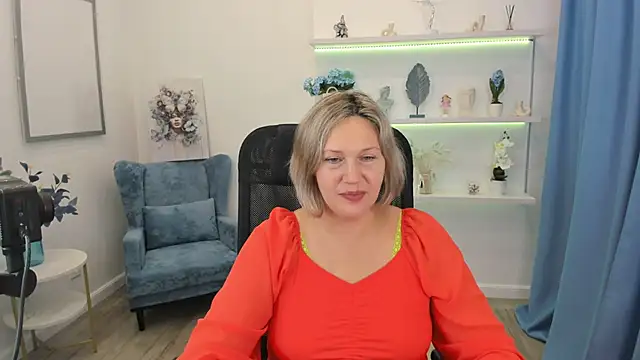 NinaStarle online show from October 9, 4:21 am