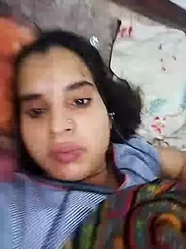 Snapshot of JHILMIL chatting on October 13, 4:01 am JHILMIL online show from October 13, 4:01 am
