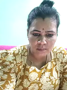 Snapshot of tamilaruvi chatting on April 24, 10:18 am tamilaruvi online show from April 24, 10:18 am