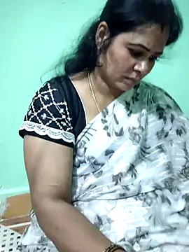 Snapshot of tamilaruvi chatting on May 10, 7:41 pm tamilaruvi online show from May 10, 7:41 pm