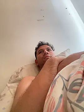 Snapshot of Michaell_Spinelly chatting on June 14, 1:46 pm Michaell Spinelly online show from June 14, 1:46 pm