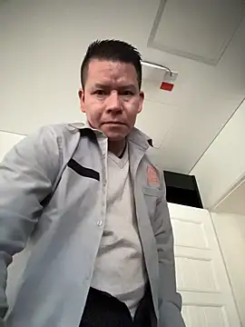 Manu0586 online show from November 13, 11:09 am