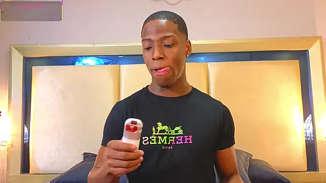 CharlesBrown  online show from February 8, 12:25 am