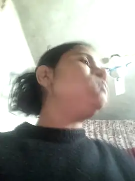 couple 71 online show from January 16, 6:39 am