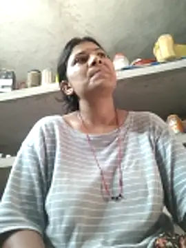 couple 71 online show from May 21, 4:30 am