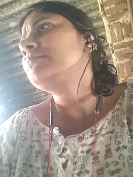 couple 71 online show from May 30, 5:26 am