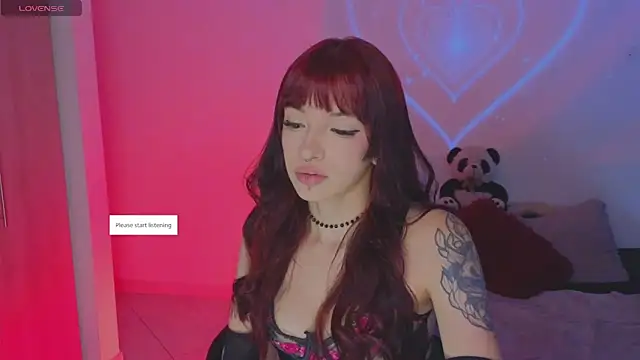 Snapshot of Moonlightt_21 chatting on September 28, 6:57 pm Moonlightt 21 online show from September 28, 6:57 pm