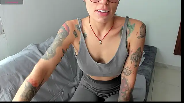 natt op online show from September 22, 8:11 pm