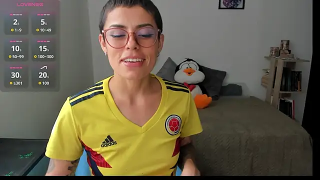 natt op online show from October 28, 9:39 pm