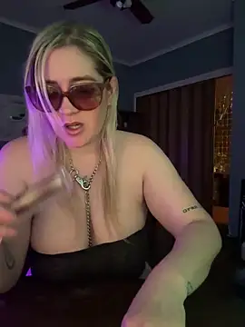 Granlady7 online show from March 23, 7:56 am