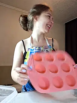 Olivia OliV online show from May 22, 1:02 am