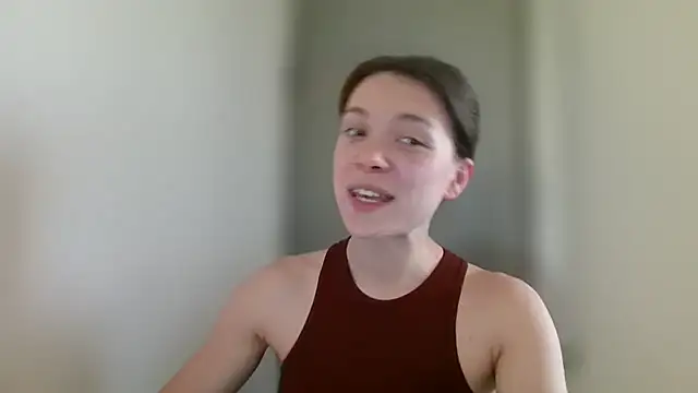 Snapshot of WonderAngela chatting on May 4, 2:57 pm WonderAngela online show from May 4, 2:57 pm